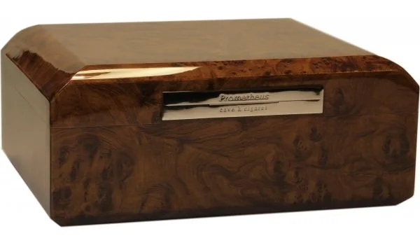 Prometheus Humidor Walnoot 50 Sigaren Octagon