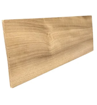 Placage en bois d'okoumé 326 mm x 116 mm x 5 mm